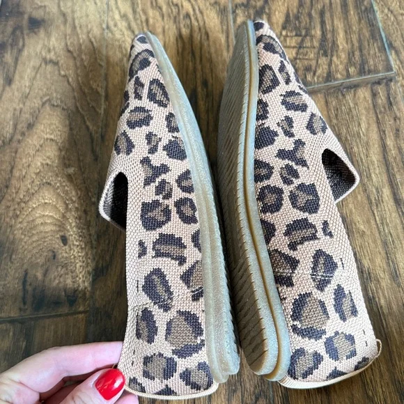 Vince Camuto Brown Leopard Print Flats, size 8.5 - Picture 8 of 9